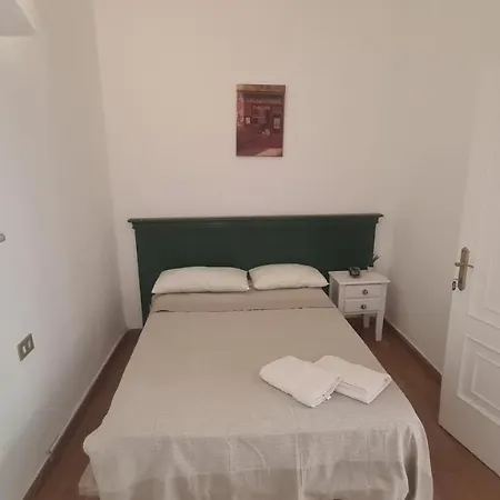 Home2book Casablanca Pensión