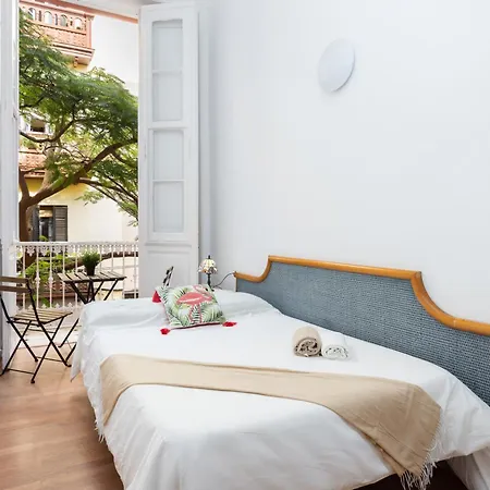 Home2book Casablanca 招待所 圣克鲁斯-德特内里费