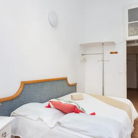 בית הארחה Home2book Casablanca *