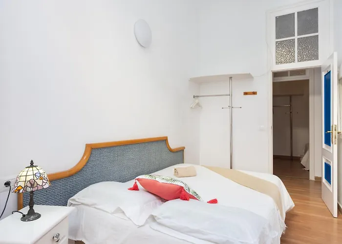 Affittacamere Home2book Casablanca *